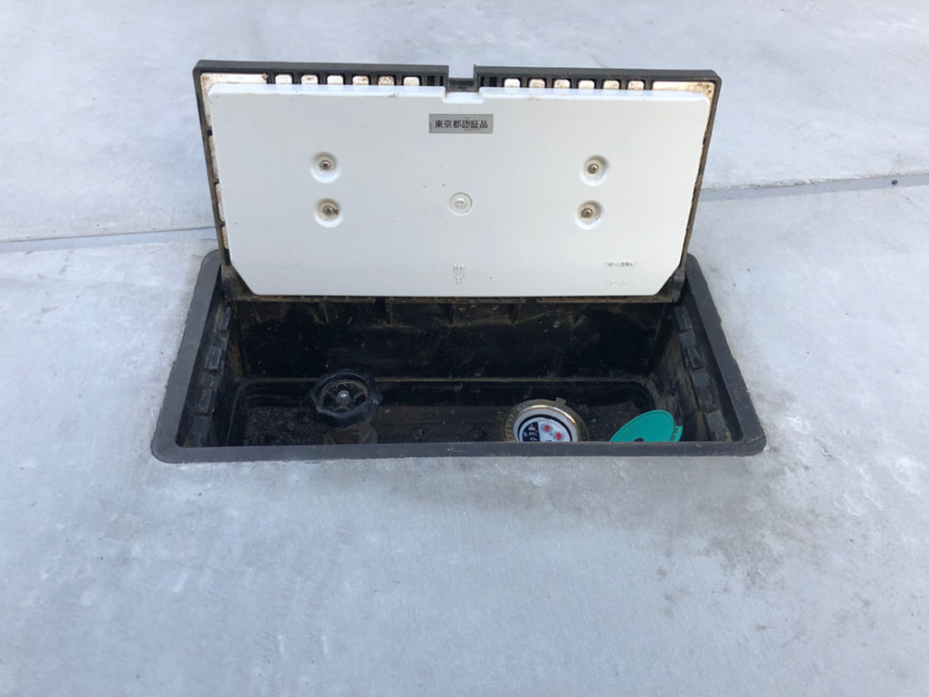 水道メーターボックス